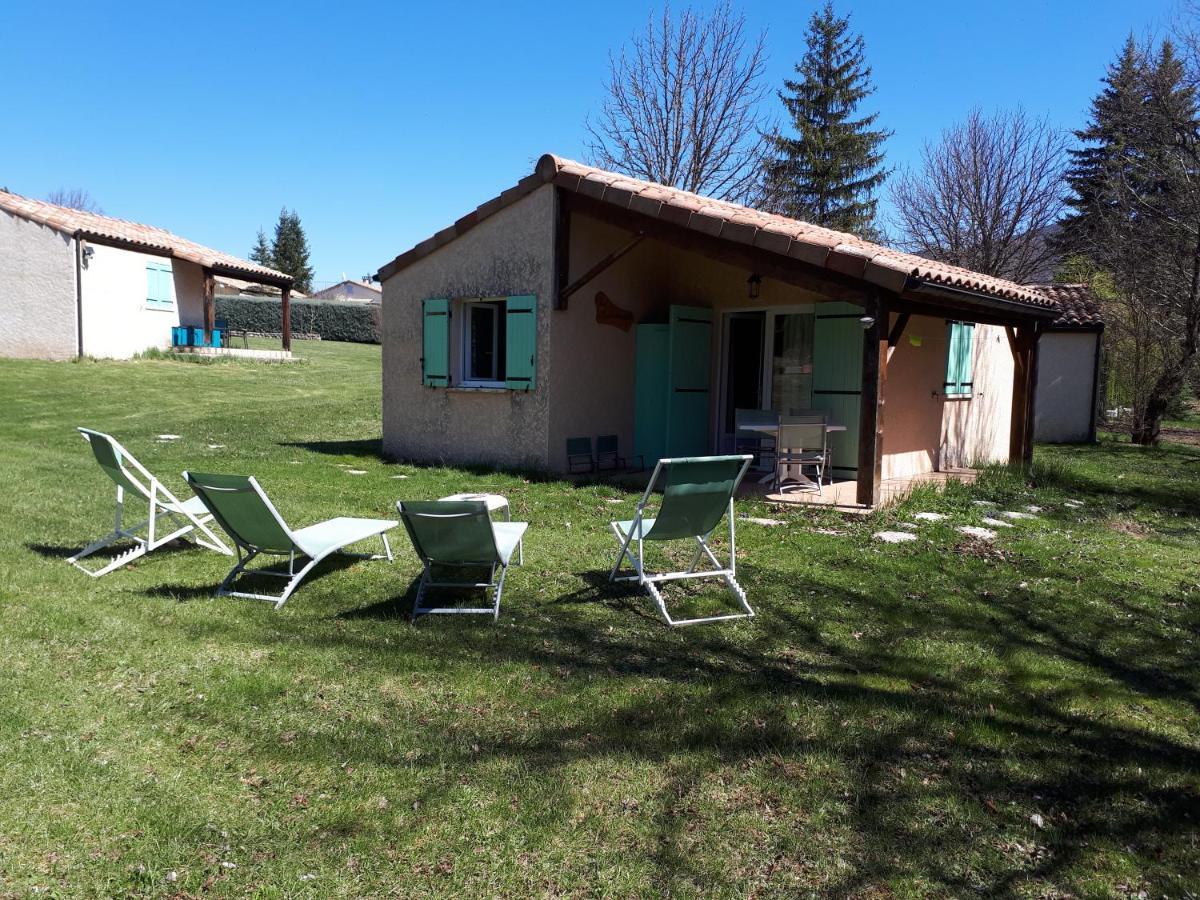 Logis Hotel Le Ceans Orpierre Exteriér fotografie